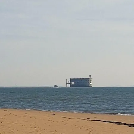 בית נופש Ma Maison Le Château-dʼOléron